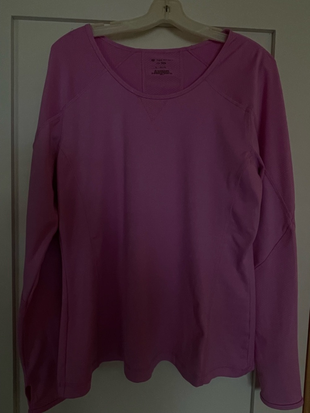 Ladies' Lightweight Crewneck Long-Sleeve Top - Hot Pink